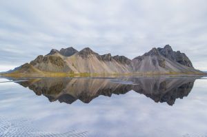 iceland_stokksnes_reflection